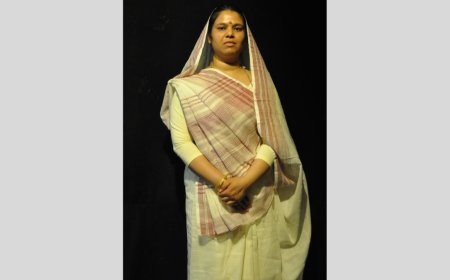 The Transformative Journey of a Theater Actor: Rupaalii Sonwani's