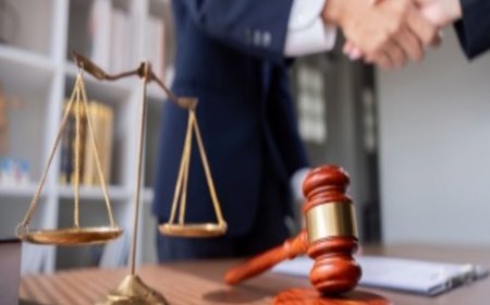 Bajaj Finserv Lawyer Loan: Smart Financing for Legal Professionals with Interest Rates Starting at 11% p.a.