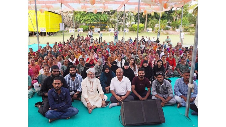 Humanity First: KP Group and PP Savani Group arrange Char Dham pilgrimage and Umrah for daughters