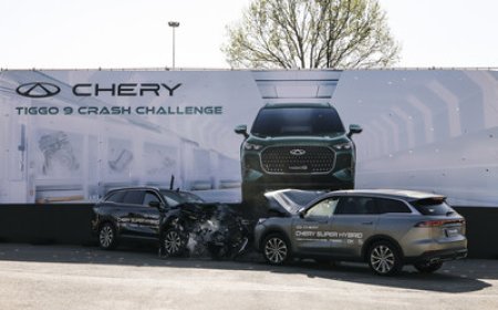 Spectacle in South Africa: Two Chery TIGGO9 Models Collide Head-On, Showing Flawless Safety Performance