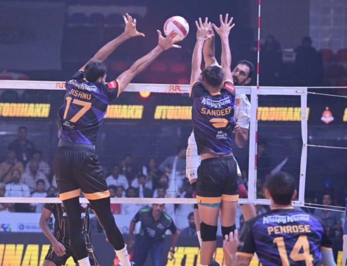 PVL 2025 Season 4 (Match 37): Bengaluru Torpedoes book a date with Mumbai Meteors in the Final