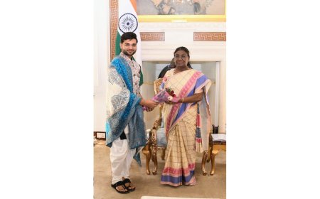 Debabrata Pal: Weaving Dance, Painting, and Innovation Through Nirtyachitram