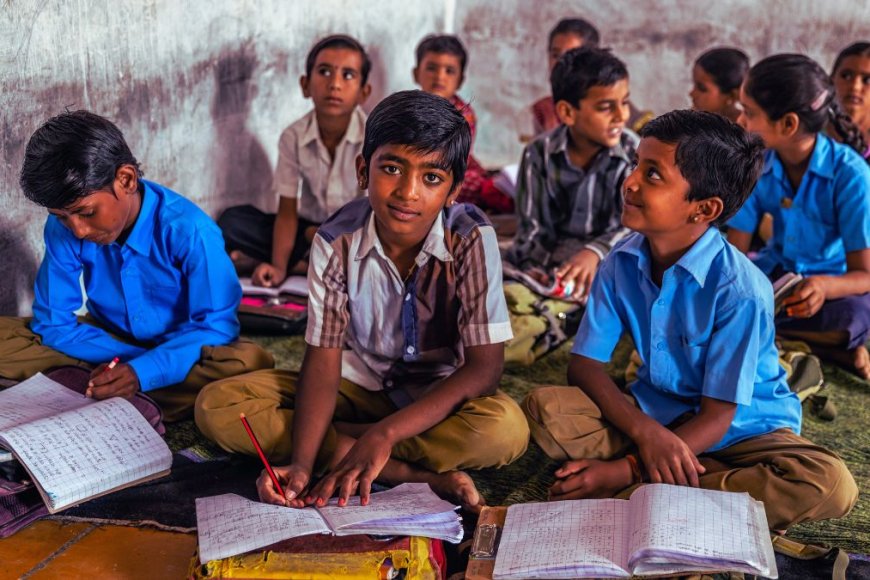Consortium approaches CM Devendra Fadnavis to push for key School Education Reforms