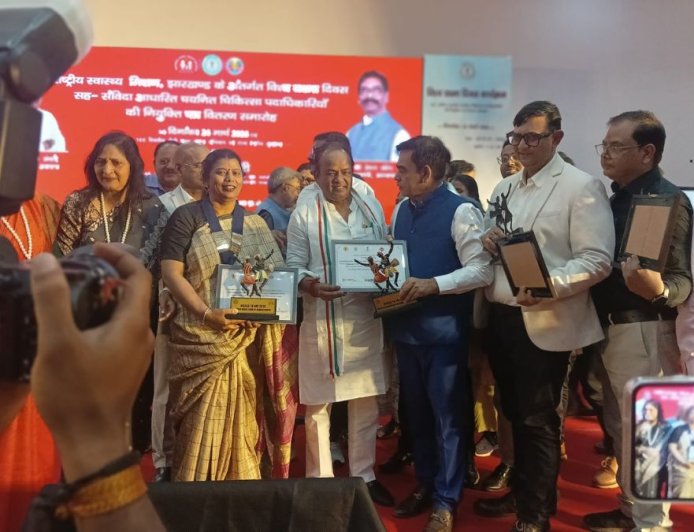 RK HIV AIDS Research and Care Center Honored by Government of Jharkhand State for its ‘TB-Free Campaign’