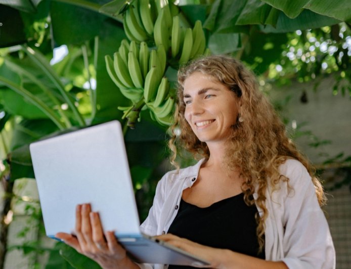 Email Funnel: How One Visitor Turns into Ongoing Revenue